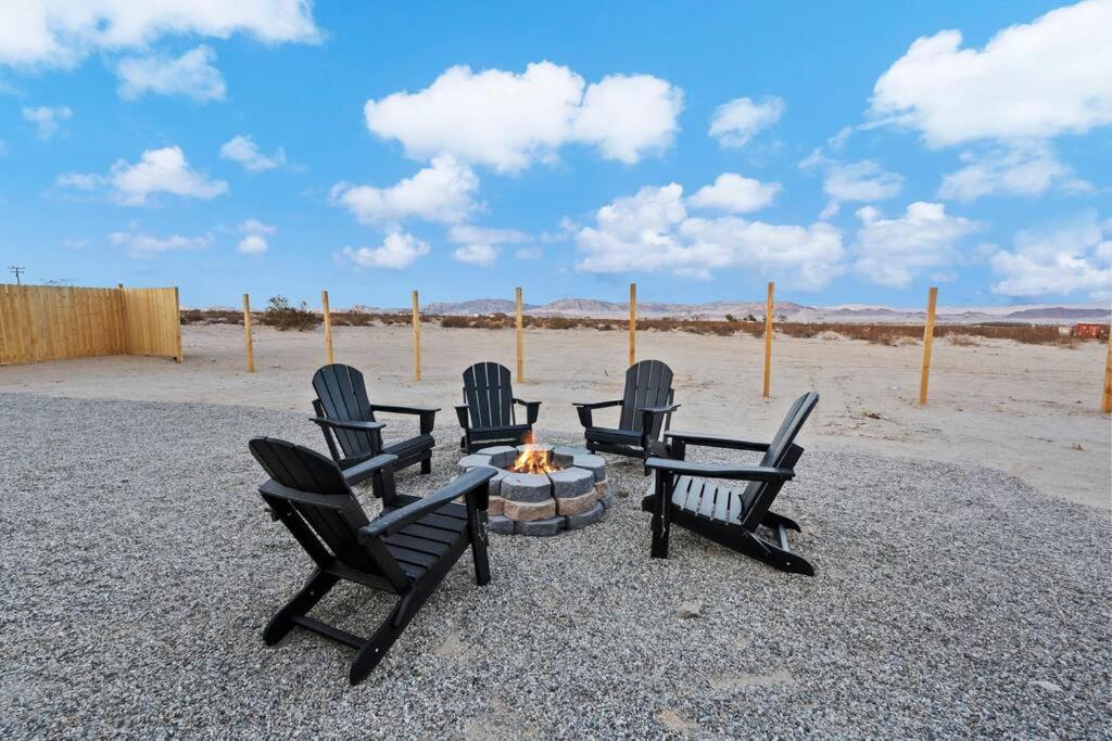 Star Gazers Modern Home On 5 Acres Of Land! Sunfair Heights Zewnętrze zdjęcie